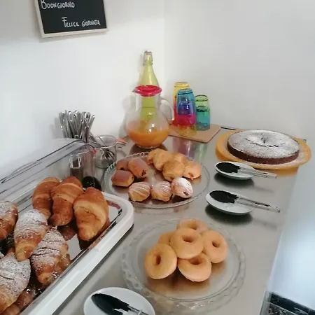 Com'era Una Volta فندق مبيت وإفطار Tocchi